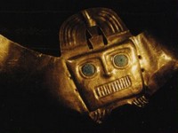 Plastron d'or dcouvert  Tiwanaku